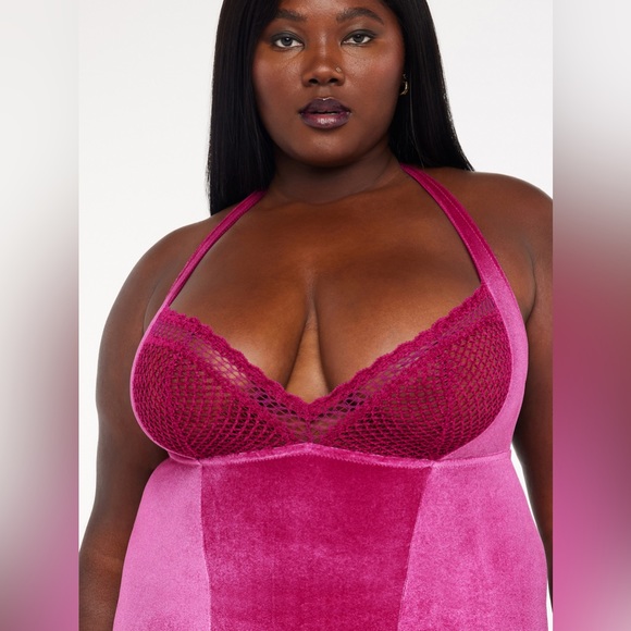 Velvet Vixen Catsuit - Picture 6 of 7